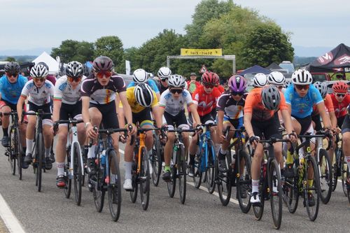 Südpfalztour 2023: Badische Radsportjugend mit vier Teams dabei